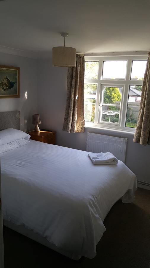 Church End Farm Bed And Breakfast Hale  Exteriör bild